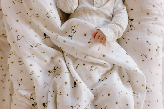 Muslin Swaddle Blanket | Daisy