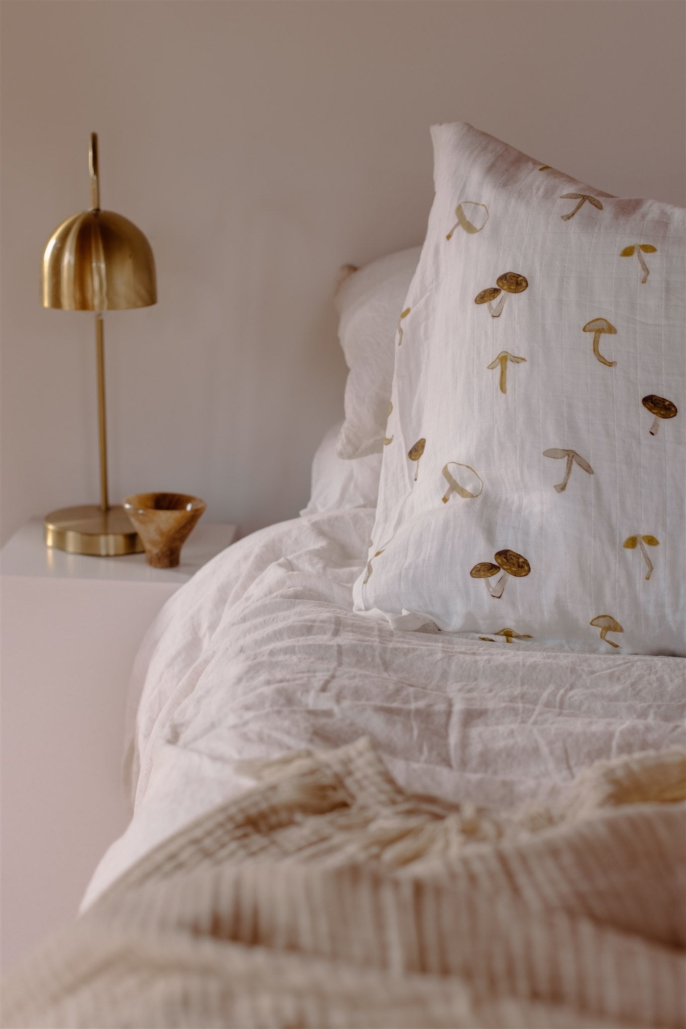 Organic Euro Pillowcase | Mushroom