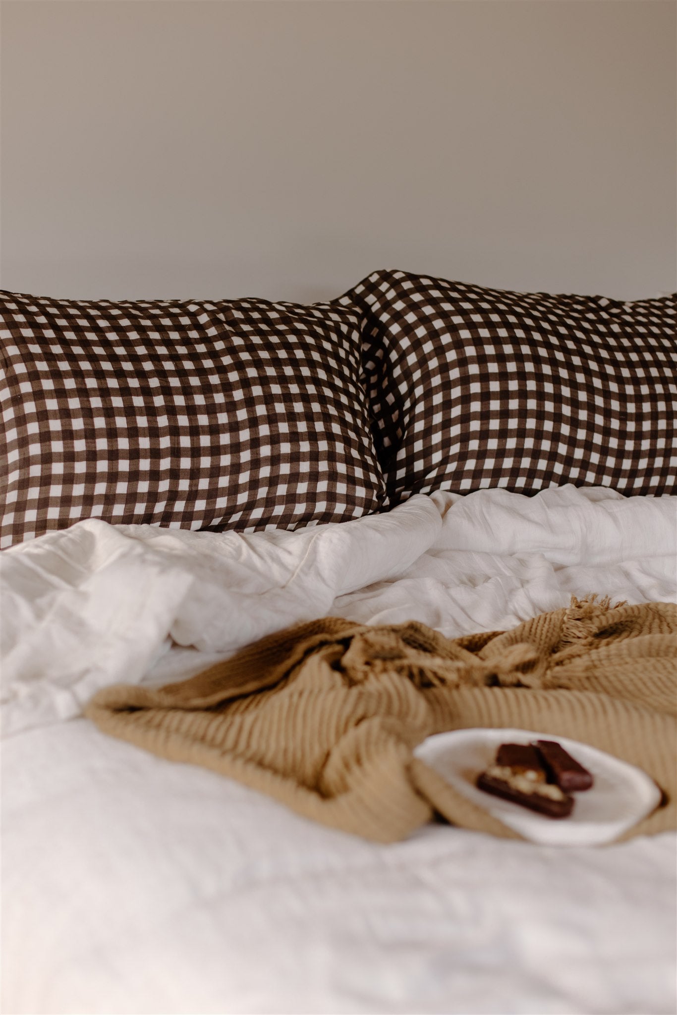 100% Muslin Pillowcase | Choc Gingham